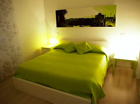 Opera 66 B&B 2*